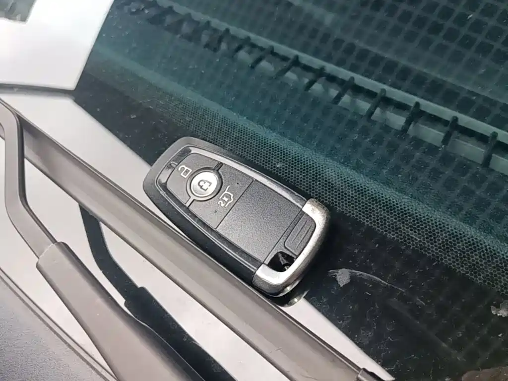 Ford Escape — миниатюра 9