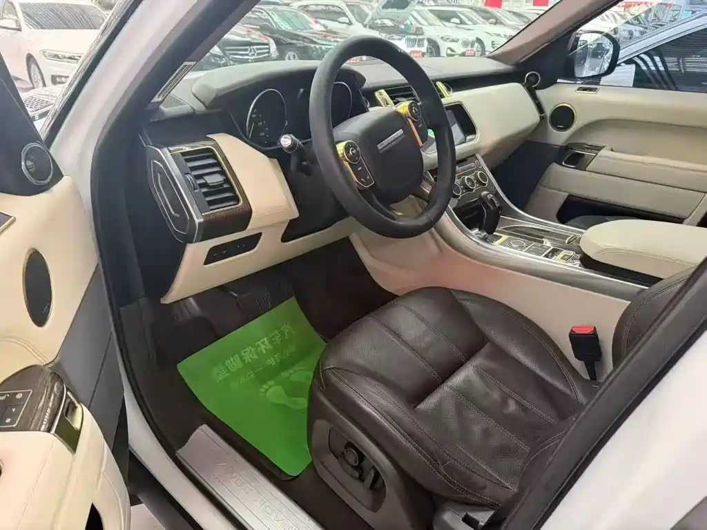 Land Rover Range Rover Sport 2017 3.0 SC V6 HSE