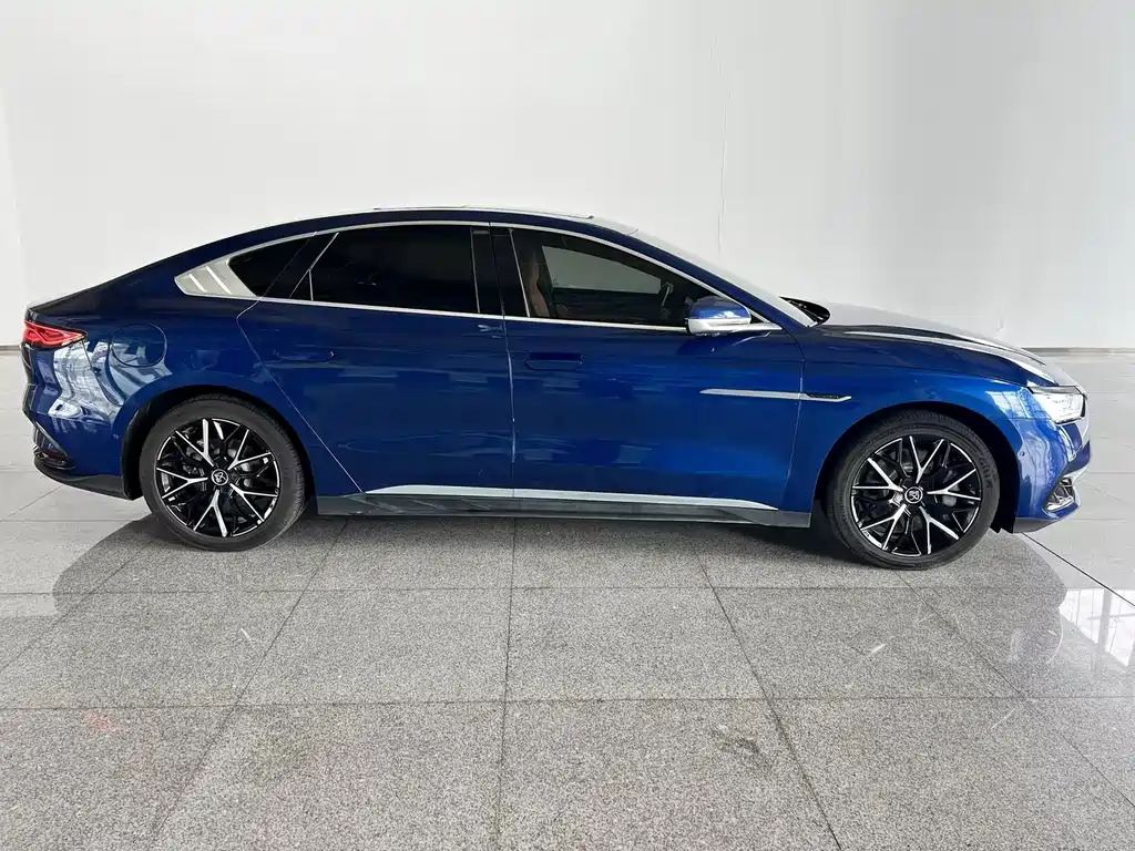 BYD Han — миниатюра 3
