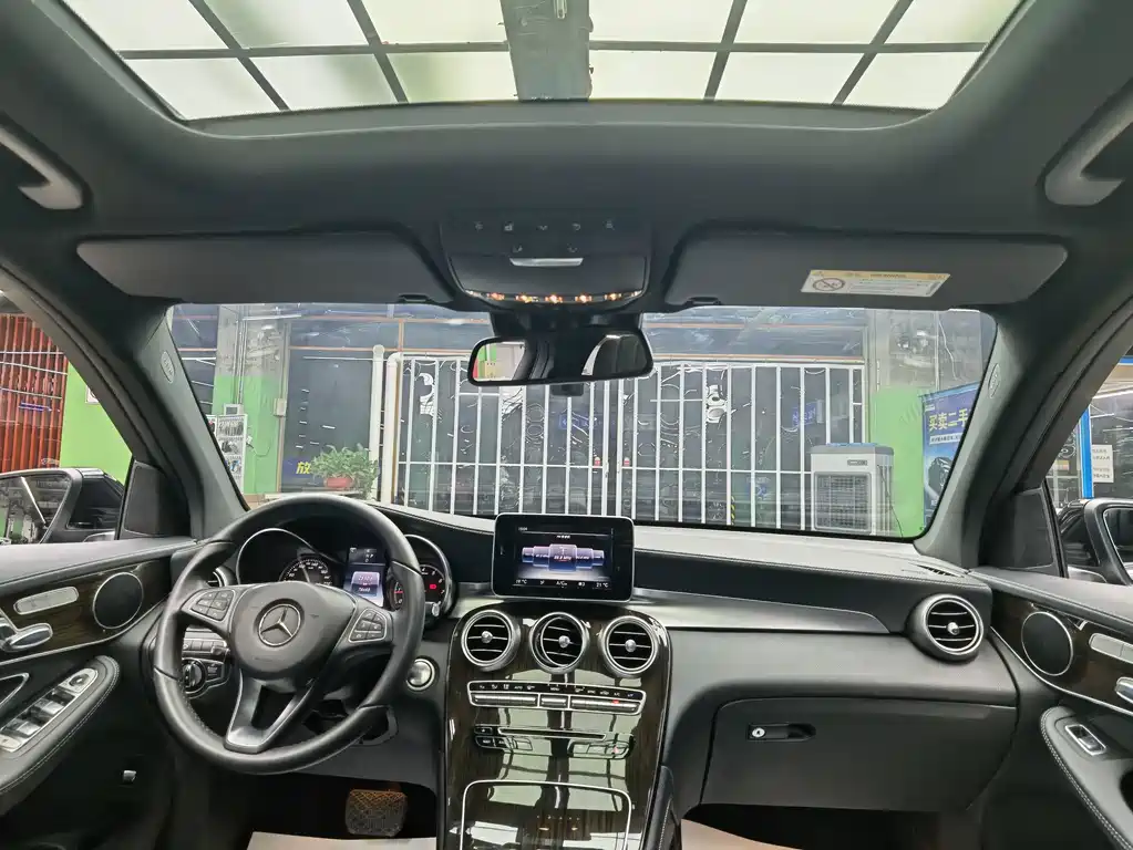 Mercedes-Benz GLC — миниатюра 7