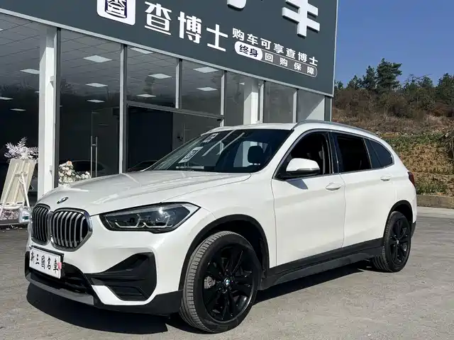 BMW X1 2021