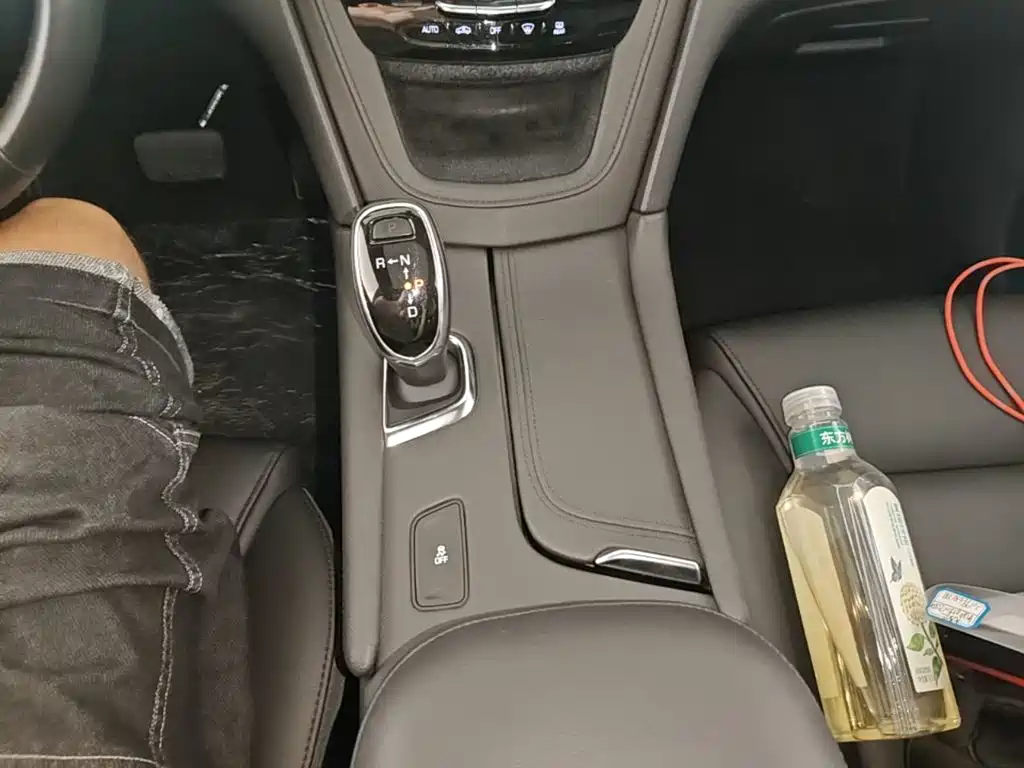 Cadillac XT5 — миниатюра 14