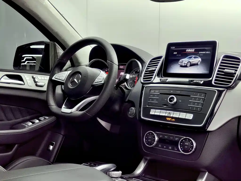 MERCEDES-BENZ GLE COUPE