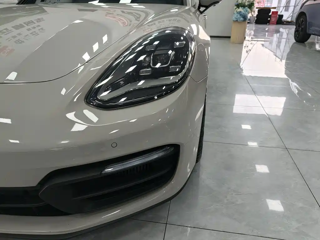 Porsche Panamera — миниатюра 19
