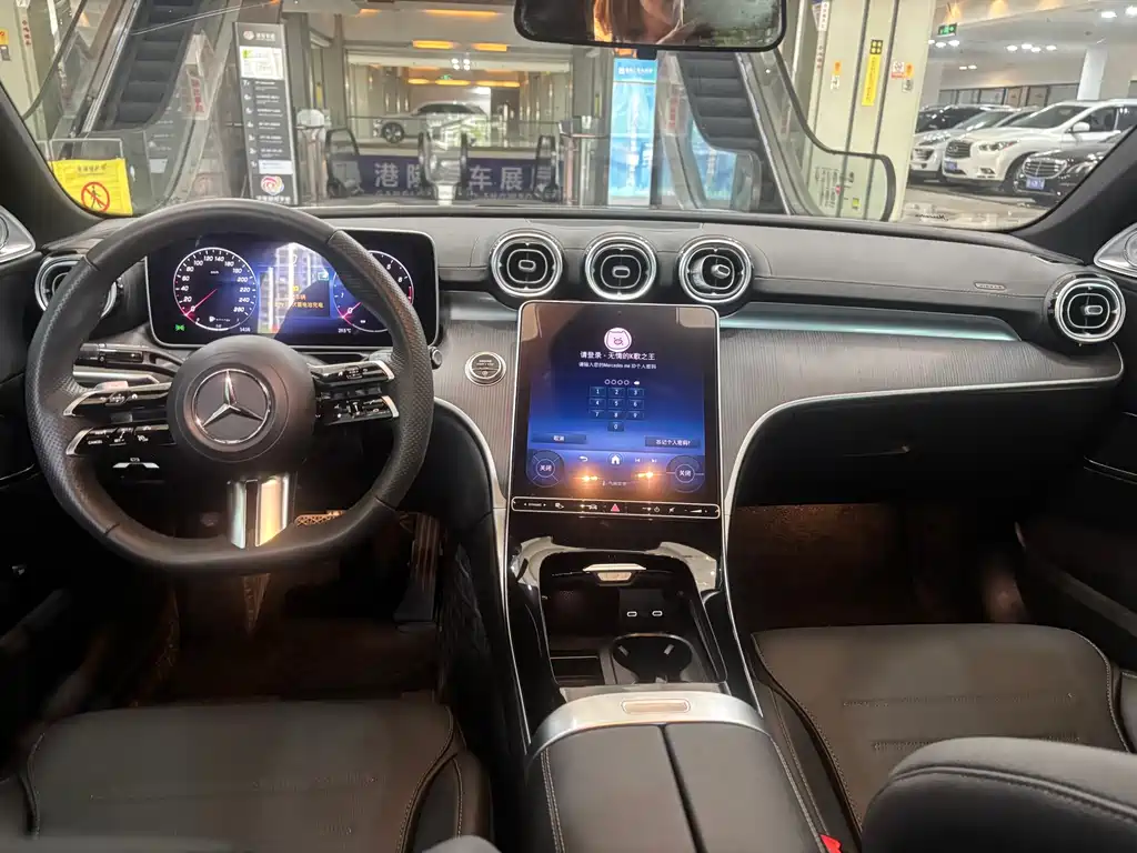 Mercedes-Benz C-Class — миниатюра 6
