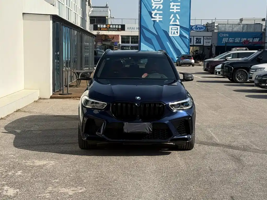 BMW X5 M — миниатюра 2