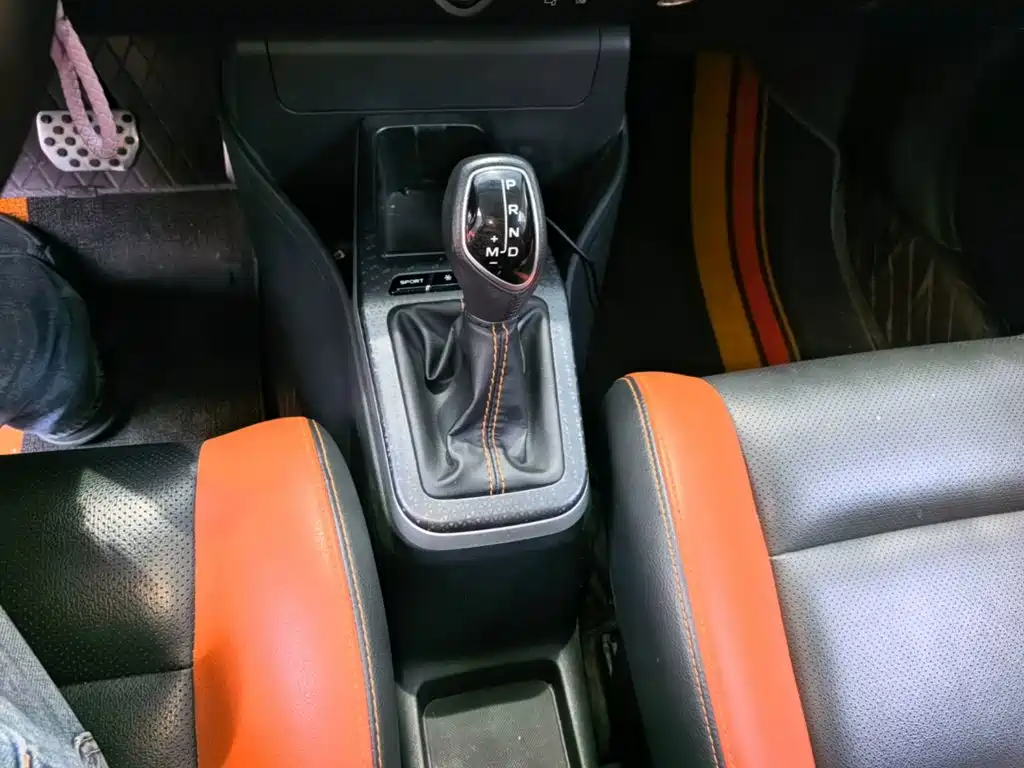 Geely Vision X1 — миниатюра 14