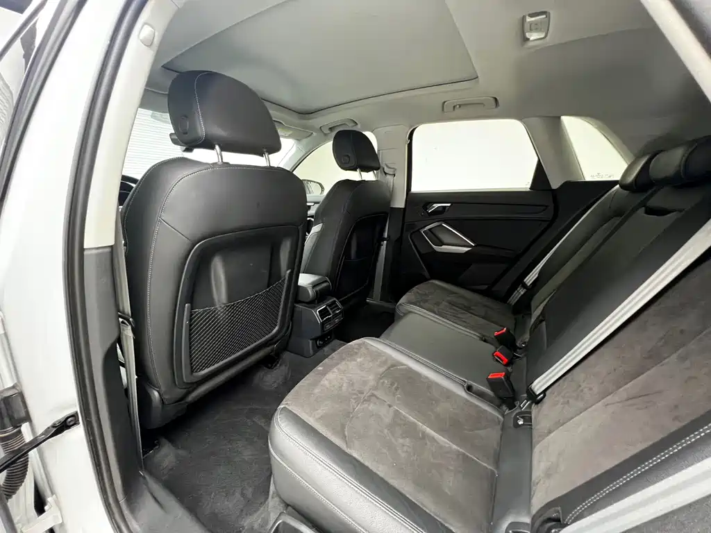 Audi Q3 — миниатюра 8