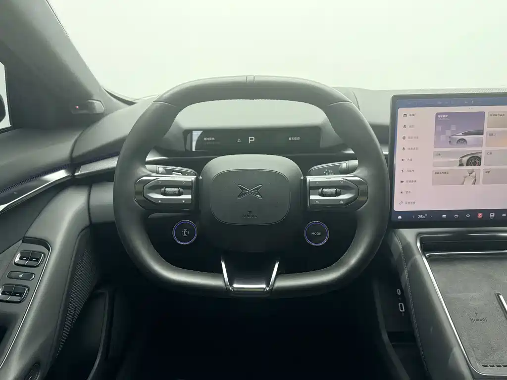 XPeng P7 — миниатюра 7
