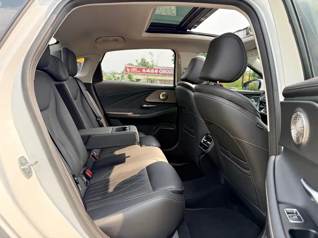 Chery Arrizo 8 — миниатюра 7