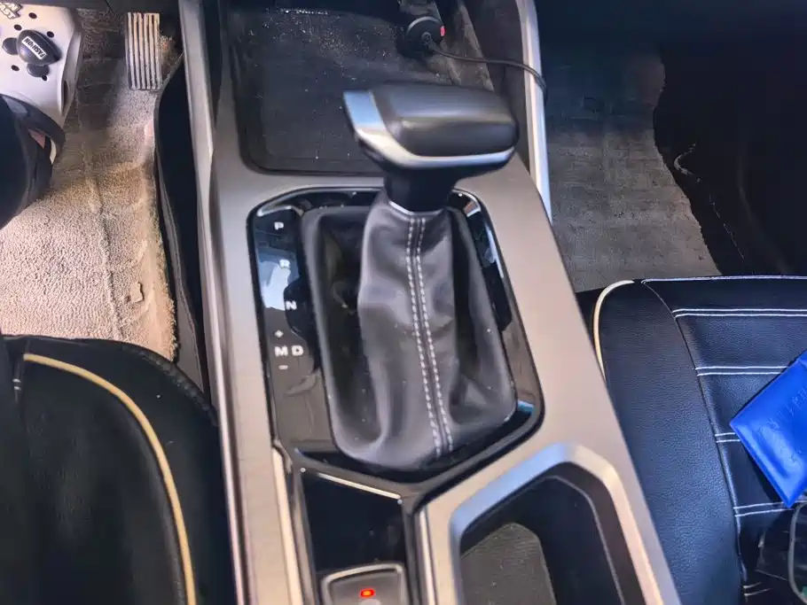Geely Emgrand — миниатюра 16