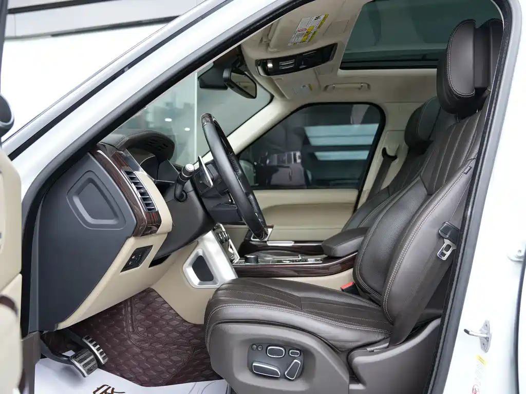 Land Rover Range Rover 2015 5.0 SC V8 AB Long Wheelbase