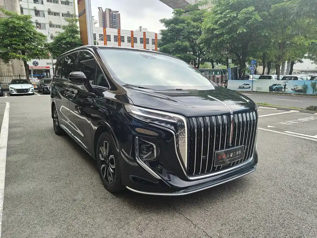 Hongqi HQ9 2023 2.0T