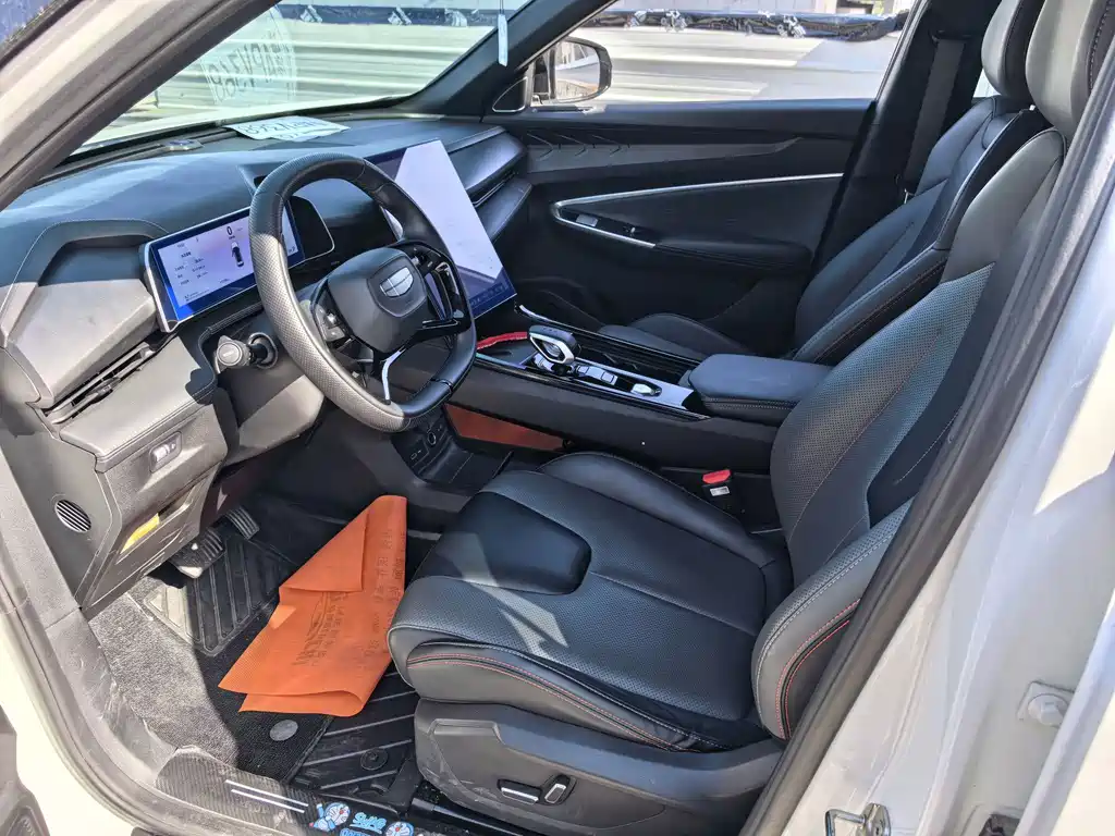 Geely Boyue — миниатюра 3