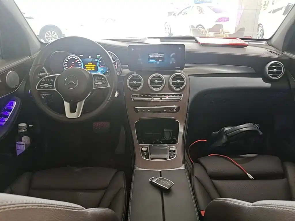 Mercedes-Benz GLC — миниатюра 10