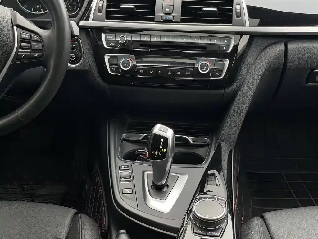 BMW 3 Series — миниатюра 14