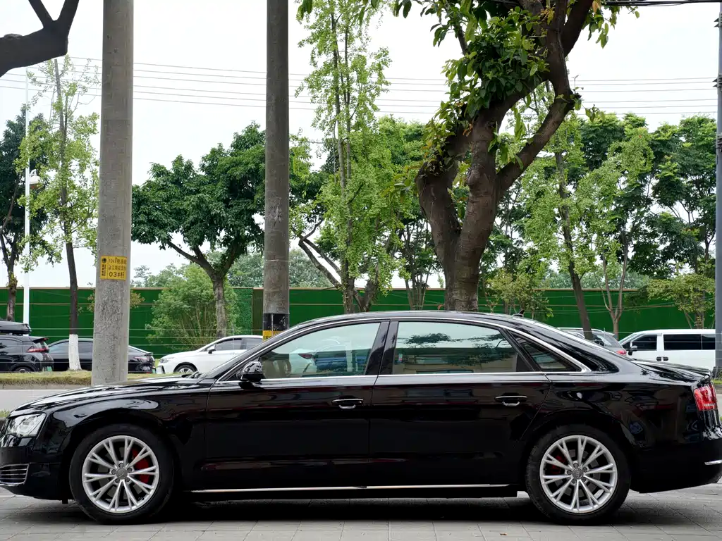 Audi A8 2012 A8L 50 TFSI quattro Luxury