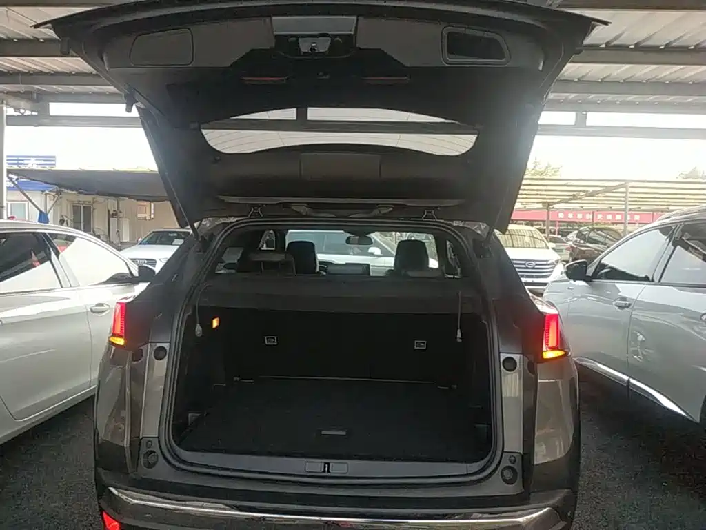Peugeot 4008 — миниатюра 19