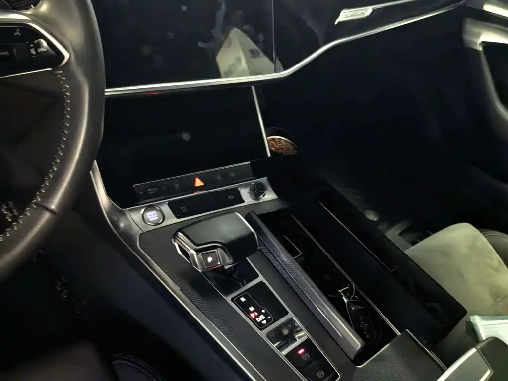 Audi A6L 2019 45 TFSI quattro