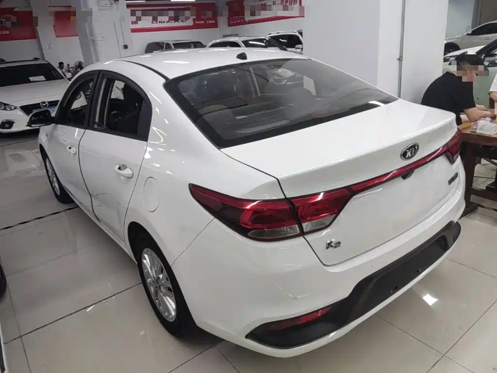 Kia K2 — миниатюра 5