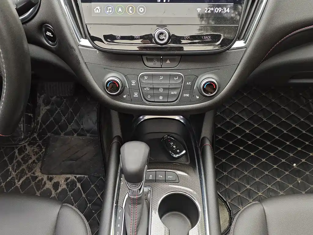 Chevrolet Malibu XL — миниатюра 11