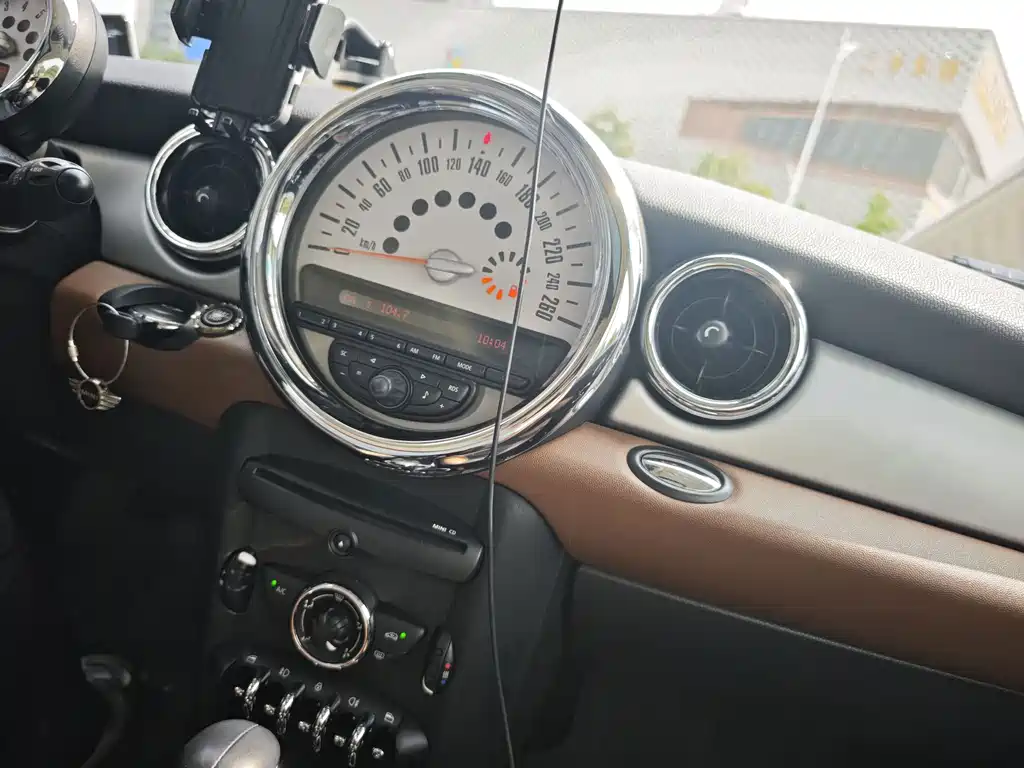 MINI Mini — миниатюра 8