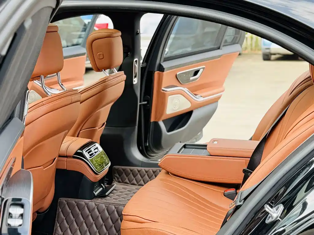 Mercedes-Benz S-Class — миниатюра 6