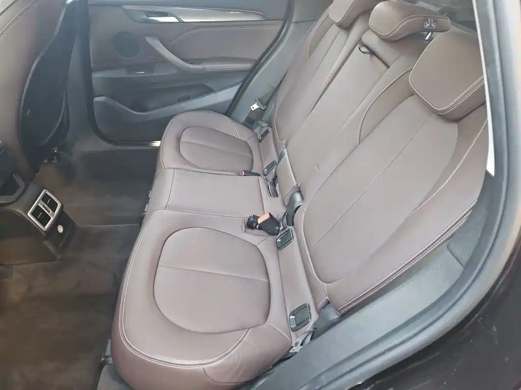 BMW X1 — миниатюра 12
