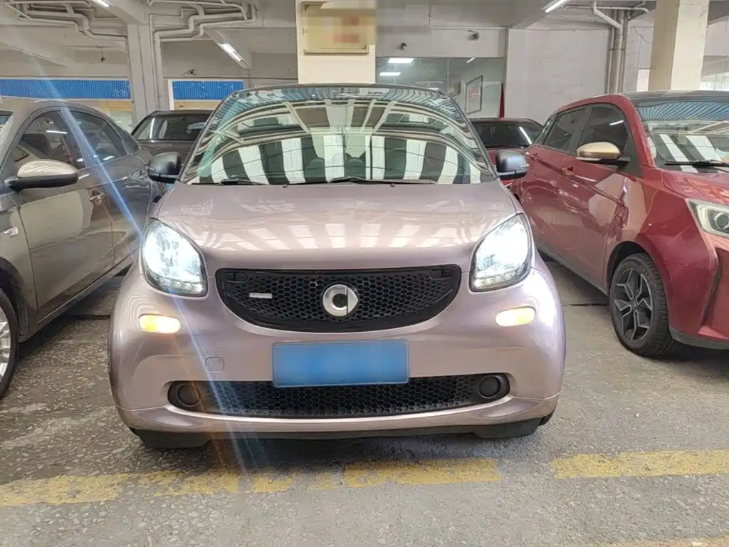 smart Smart Fortwo — миниатюра 3