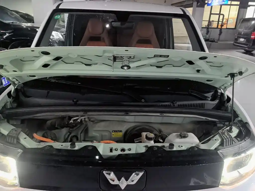 Wuling MINIEV — миниатюра 20
