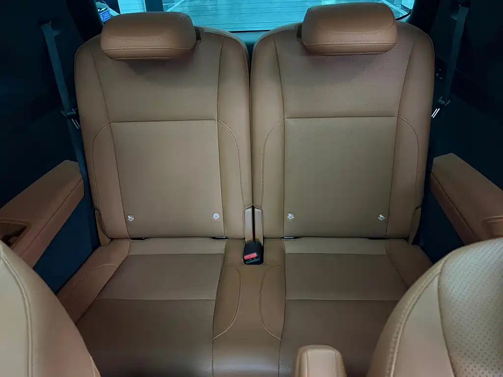 Li Auto L8 2023 Pro