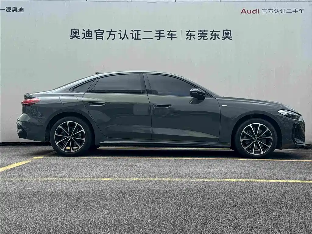 Audi A5L — миниатюра 3