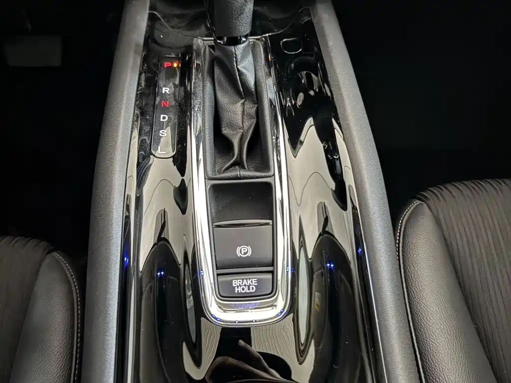 Honda Vezel — миниатюра 16