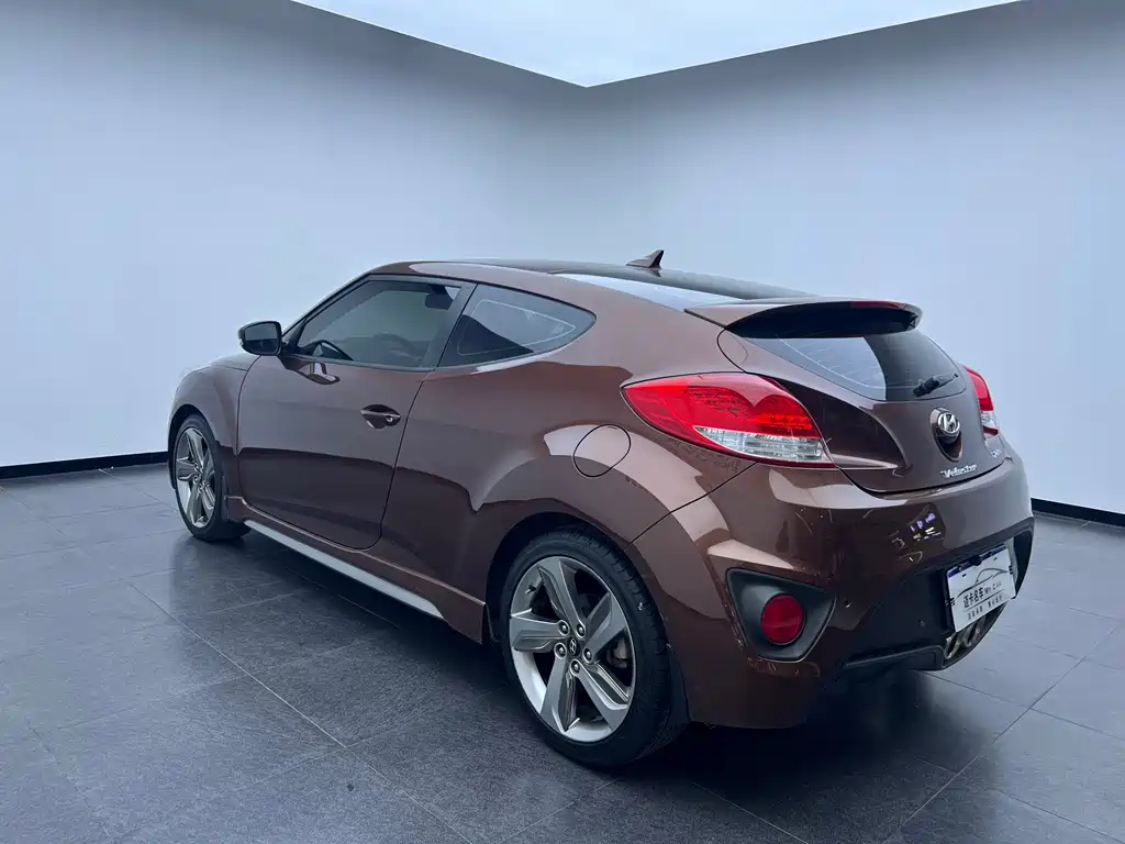 Hyundai Veloster — миниатюра 13