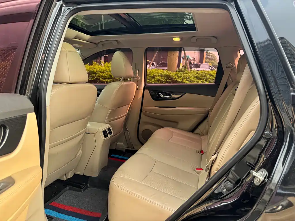 Nissan X-Trail — миниатюра 9