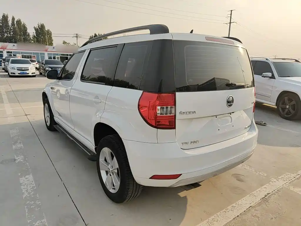Skoda Yeti — миниатюра 5