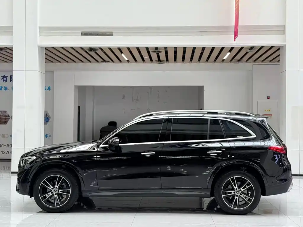 Mercedes-Benz GLC — миниатюра 8
