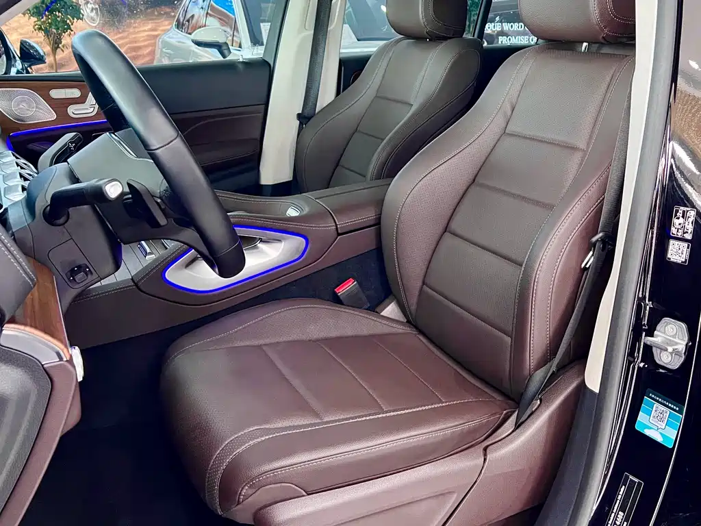 Mercedes-Benz GLE (Import) — миниатюра 6