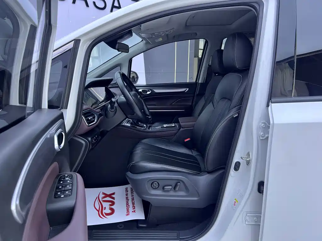 GAC Motor Trumpchi M6 — миниатюра 7