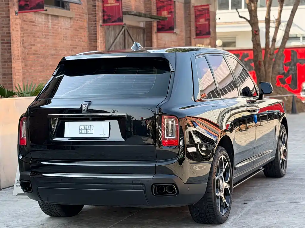 ROLLS-ROYCE CULLINAN