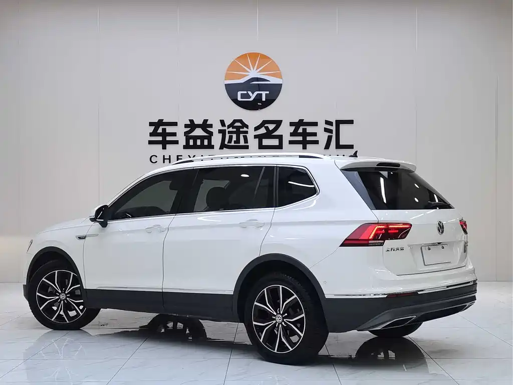 Volkswagen Tiguan L L 2019 380TSI AT Luxury VI
