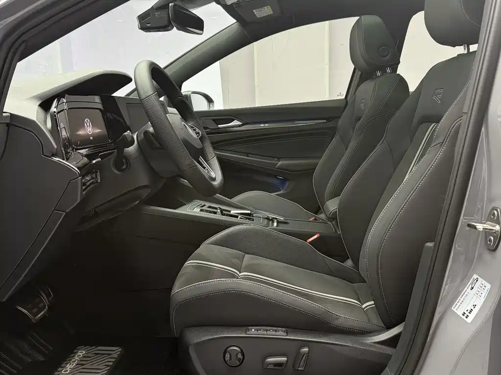 Volkswagen Golf 2023 280TSI DSG R-Line Lite