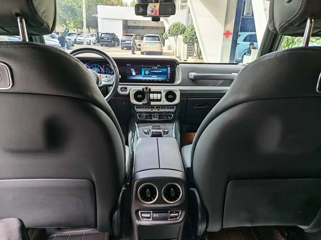 Mercedes-Benz G-Class — миниатюра 9
