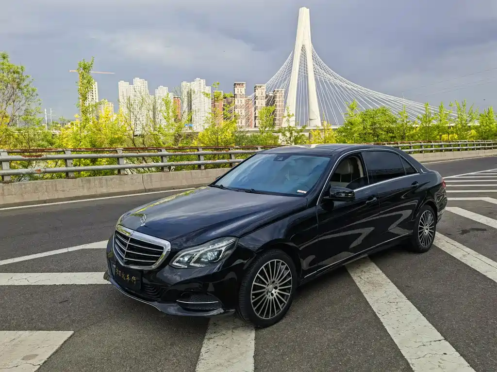 Mercedes-Benz E-Class 2014