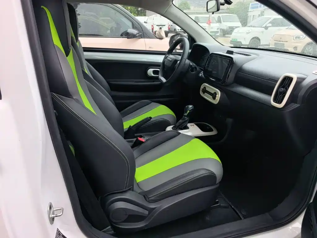 Roewe Clever — миниатюра 25