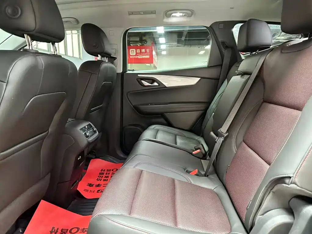Chevrolet Blazer — миниатюра 9