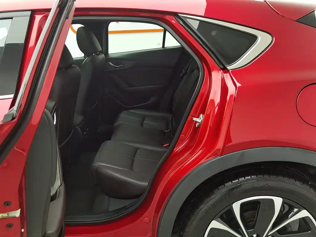 MAZDA CX 4