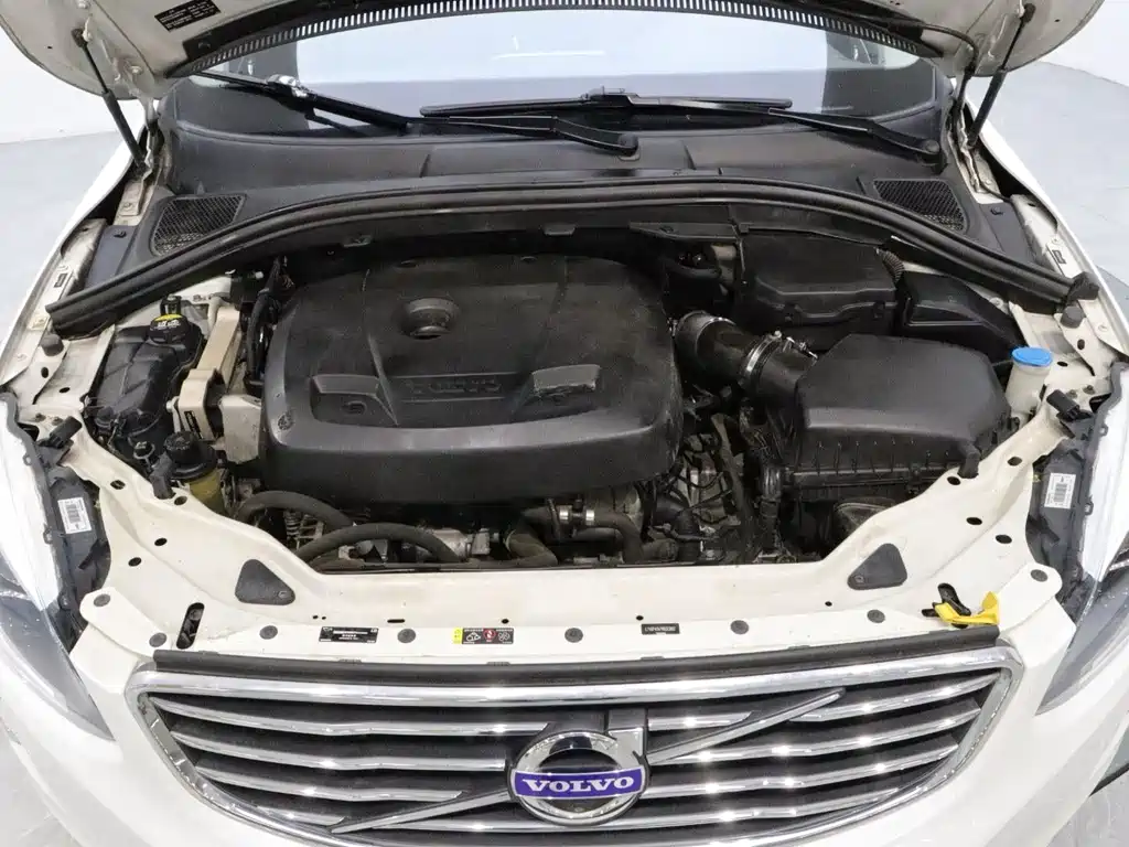 Volvo XC60 — миниатюра 20