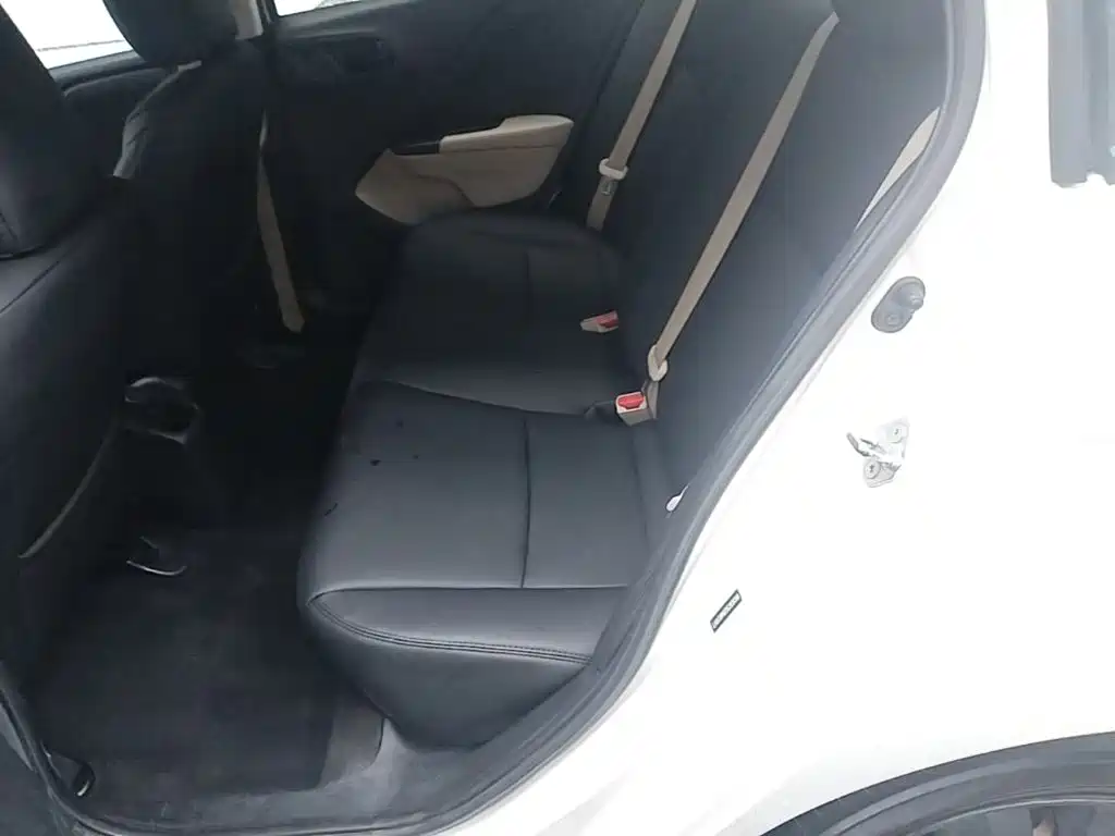Honda City — миниатюра 17