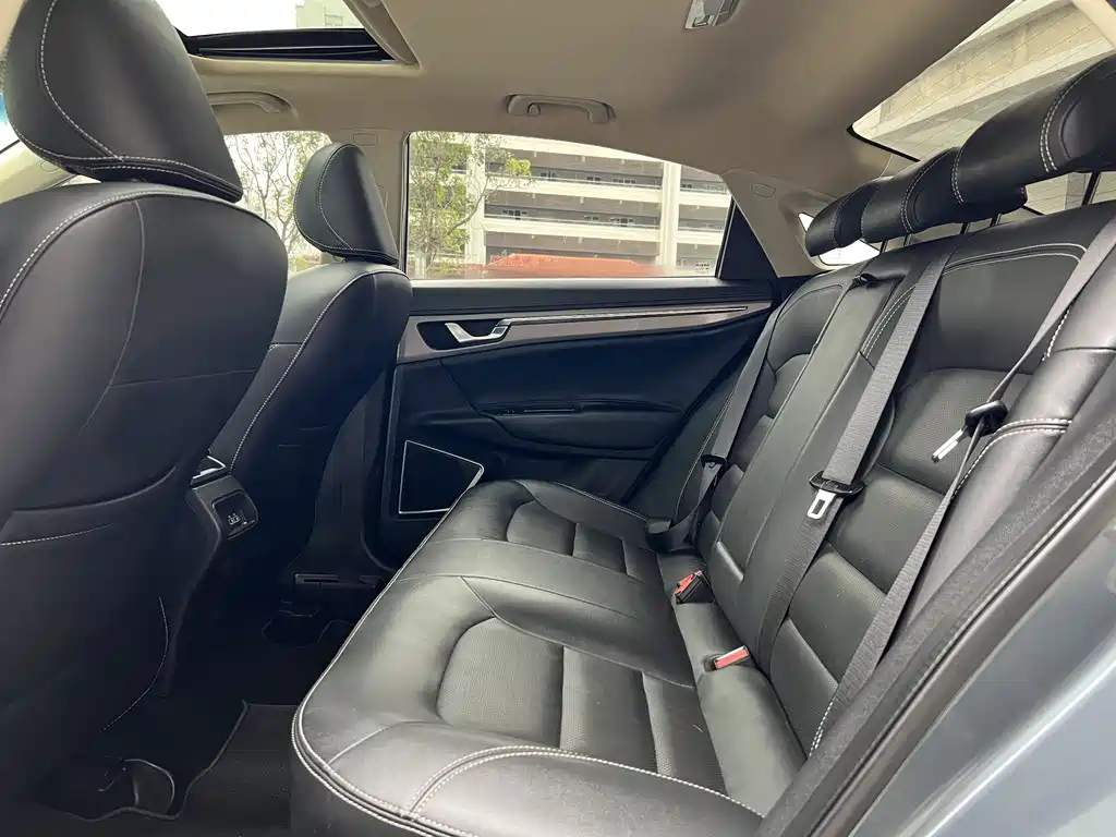 GEELY AUTOMOBILE EMGRAND GL